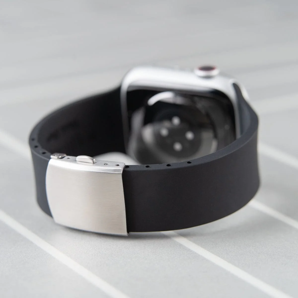 Apple Watch Custom Fit Silicone Watch Band - Black/Silver - Image 3