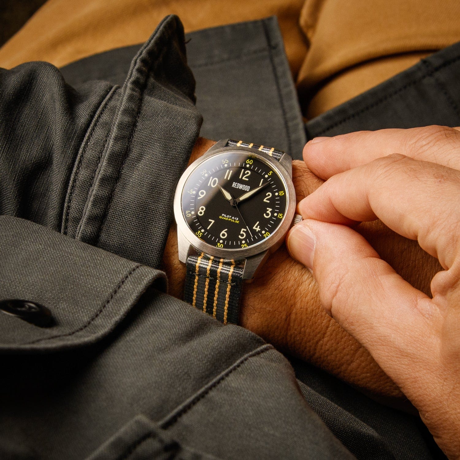 Quick Release Nylon Watch Band - Black/Gray/Gold - Image 2